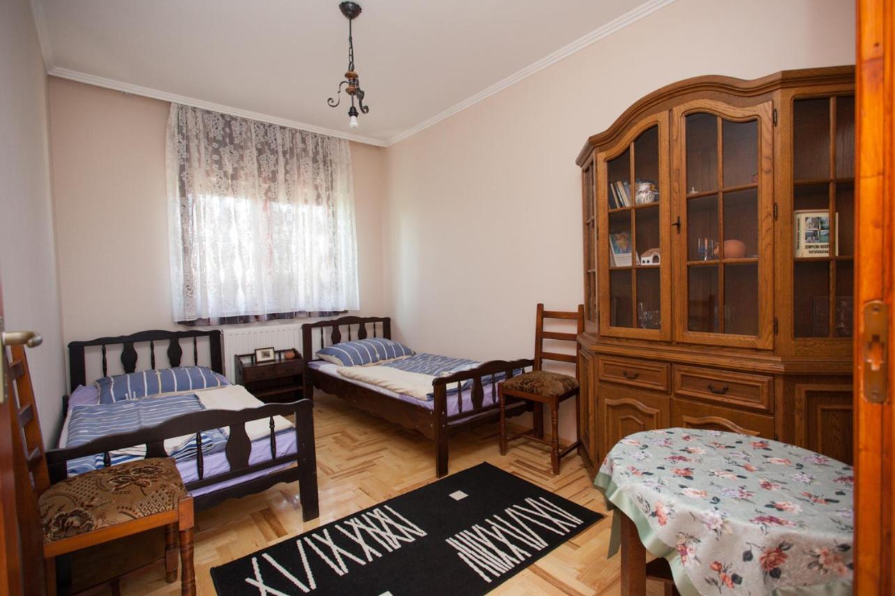 Affittacamere Gedeon Tanya Panzio Jakabszállás Esterno foto